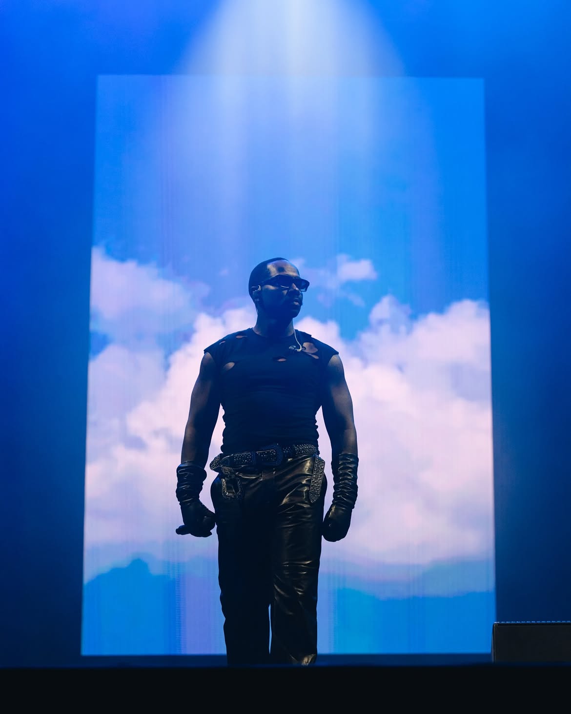 Channel Tres performance still two